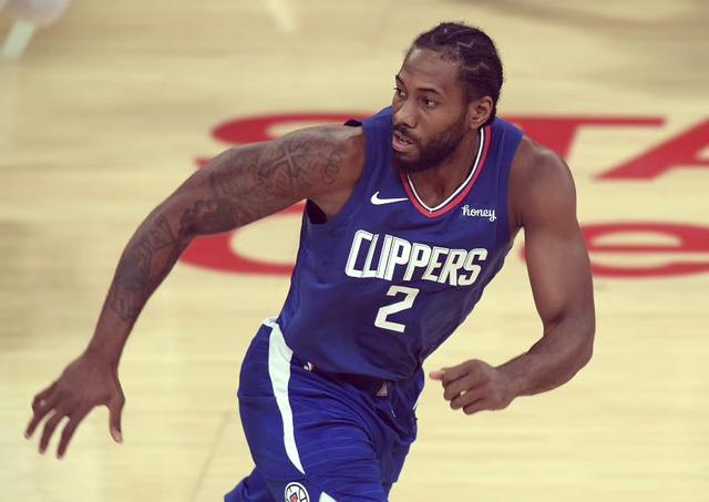 关于国际比赛日NBA季后赛焦点战，洛杉矶快船队长鼓劲，悬念犹存，资深球员宣示担当的信息