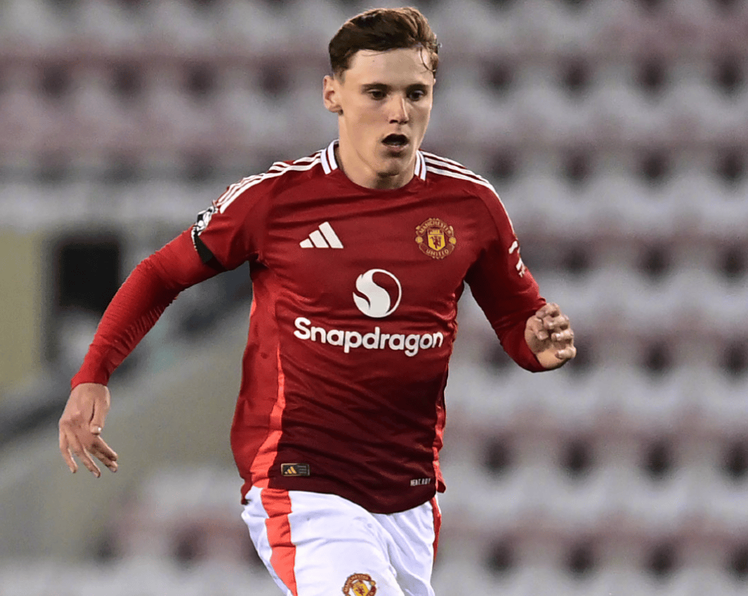 爱游戏-关于赛后曼联官宣签约：社区盾节点到来，管理层满意，更衣室氛围转暖的信息