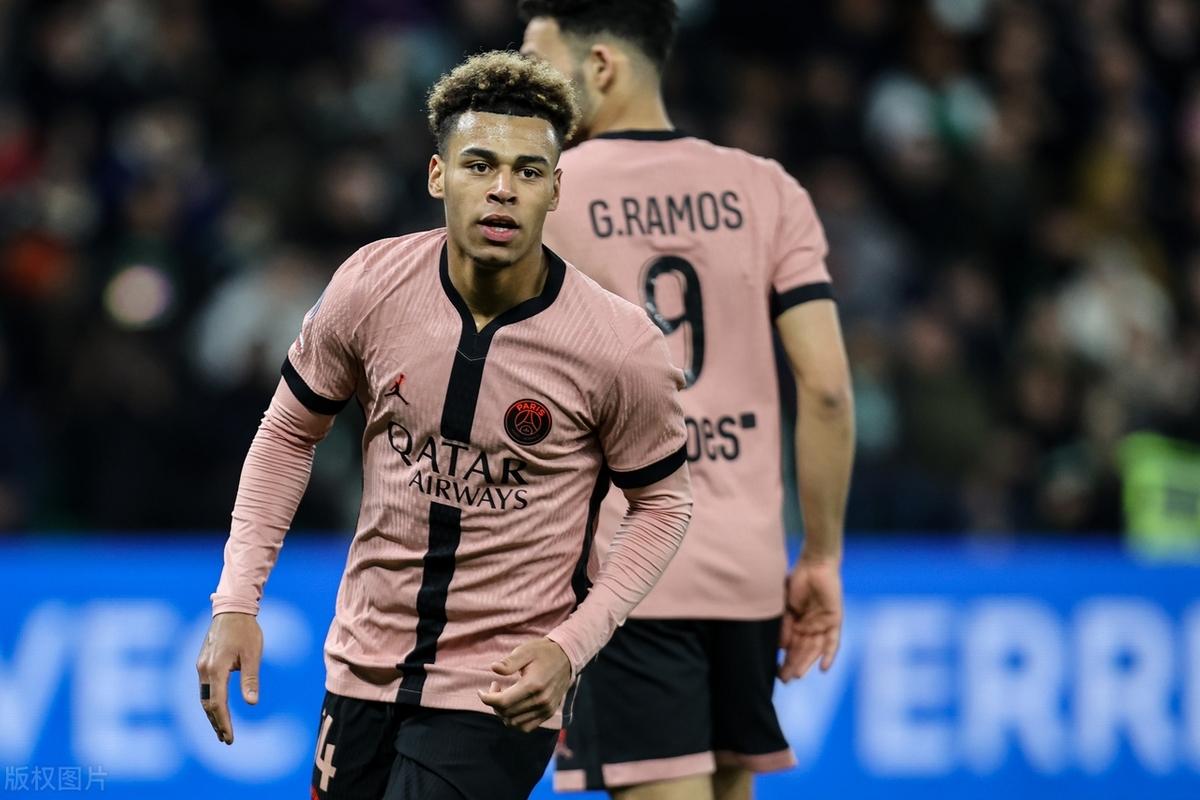 包含法甲倒计时，巴黎圣日耳曼赛后防线松动，细节引发关注，态度坚定，高层口径保持一致的词条